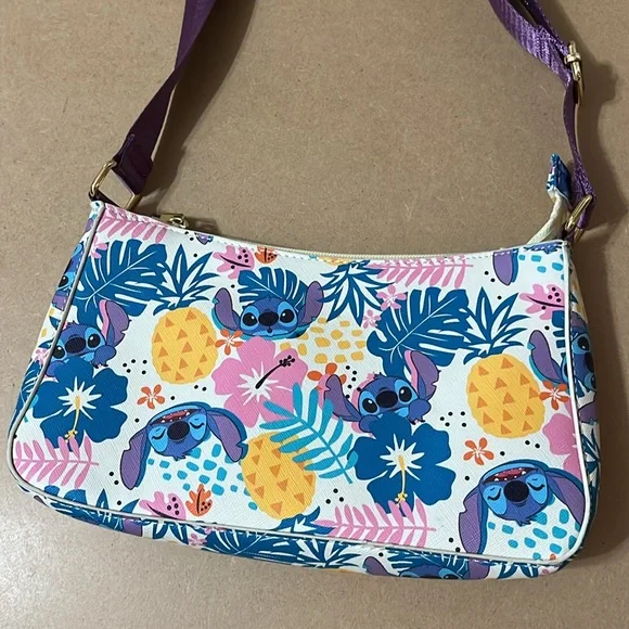 Stitch Shoulder Bag - Picture 3 of 6